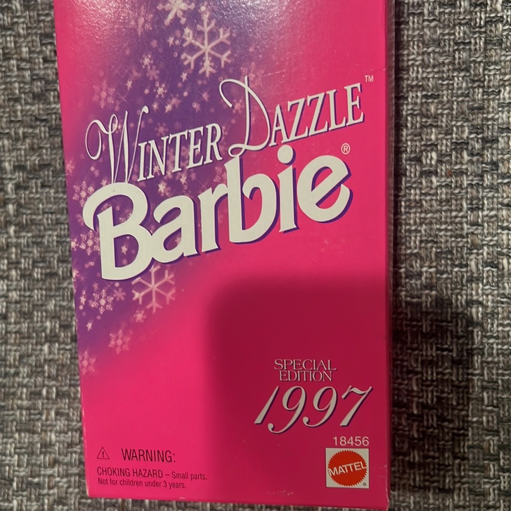 General Mills x Mattel 1997 Winter Dazzle Barbie Doll - Picture 5 of 6